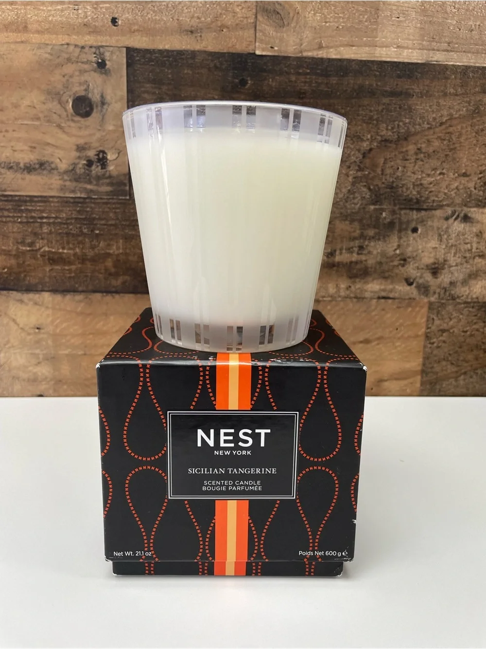 NEST Fragrances Sicilian Tangerine Candle - Black & Orange Packaging